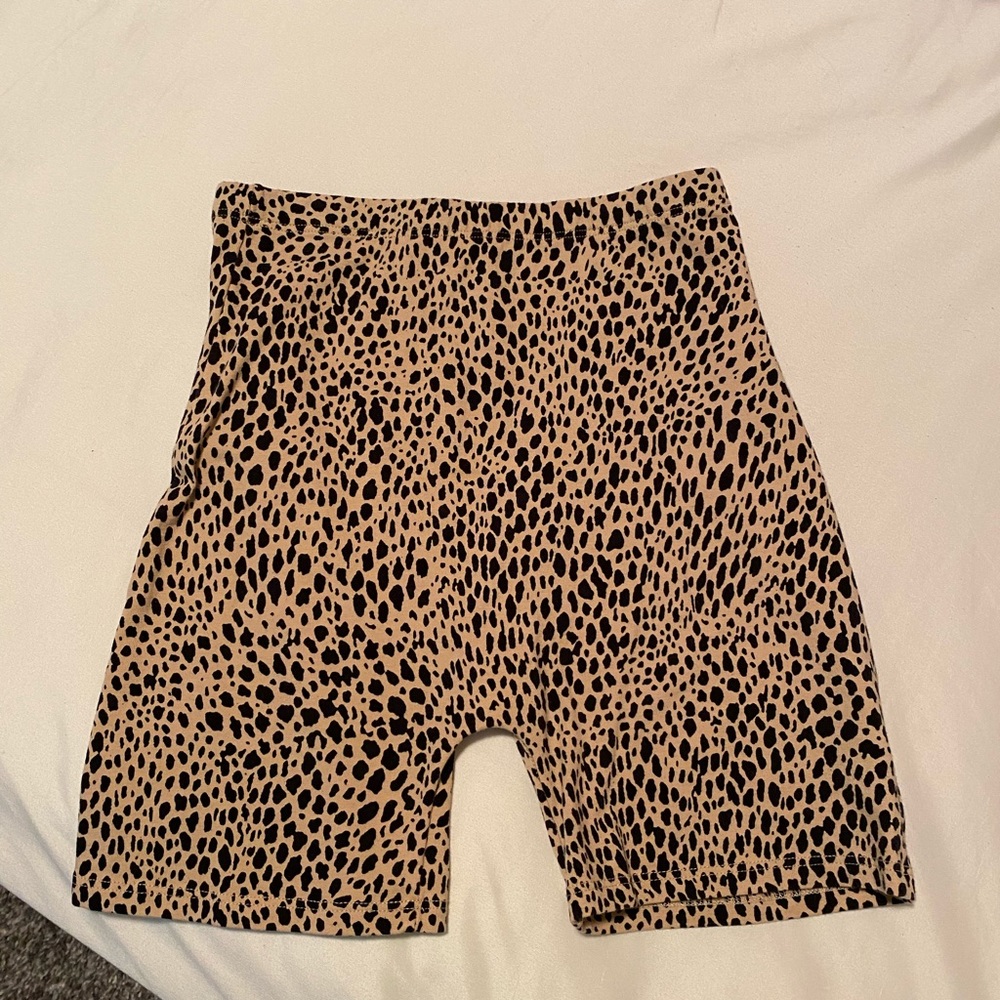 SOLD ON CURTSY